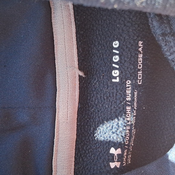 Under Armour Hoodie - Picture 2 of 3